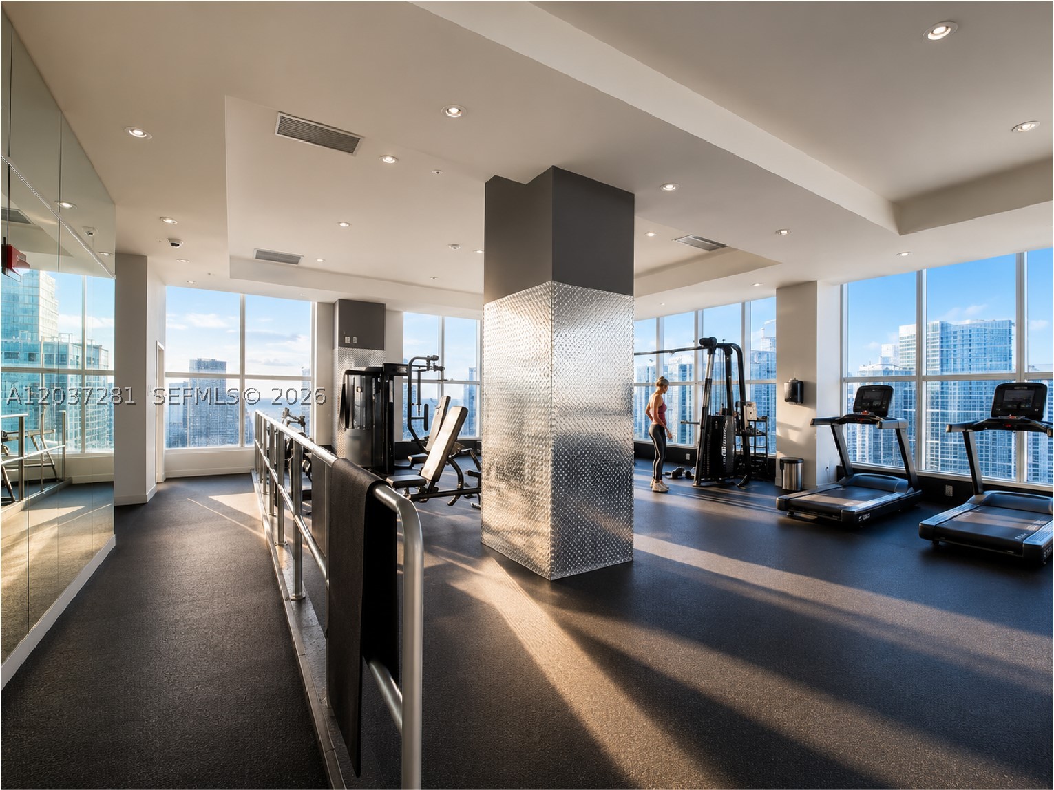 133 NE 2nd Ave #1508, Miami FL 33132