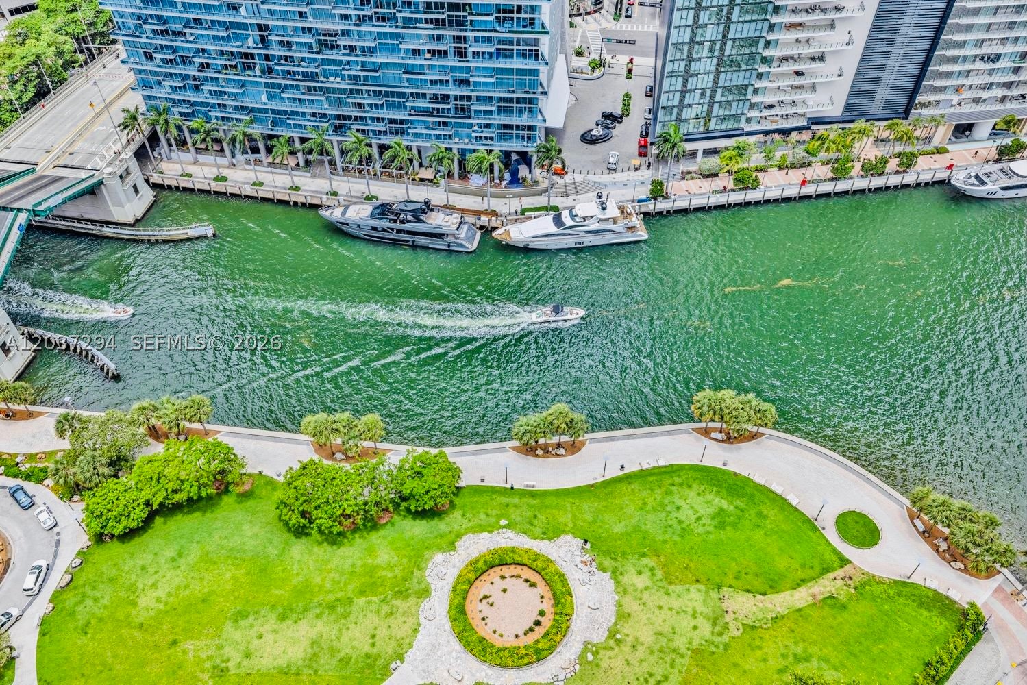 475 Brickell Ave #1910, Miami FL 33131