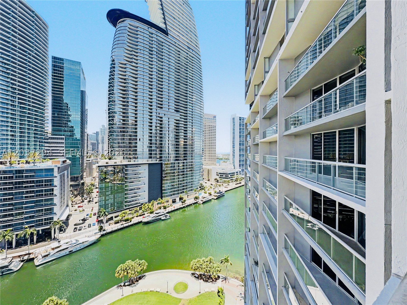 475 Brickell Ave #1910, Miami FL 33131