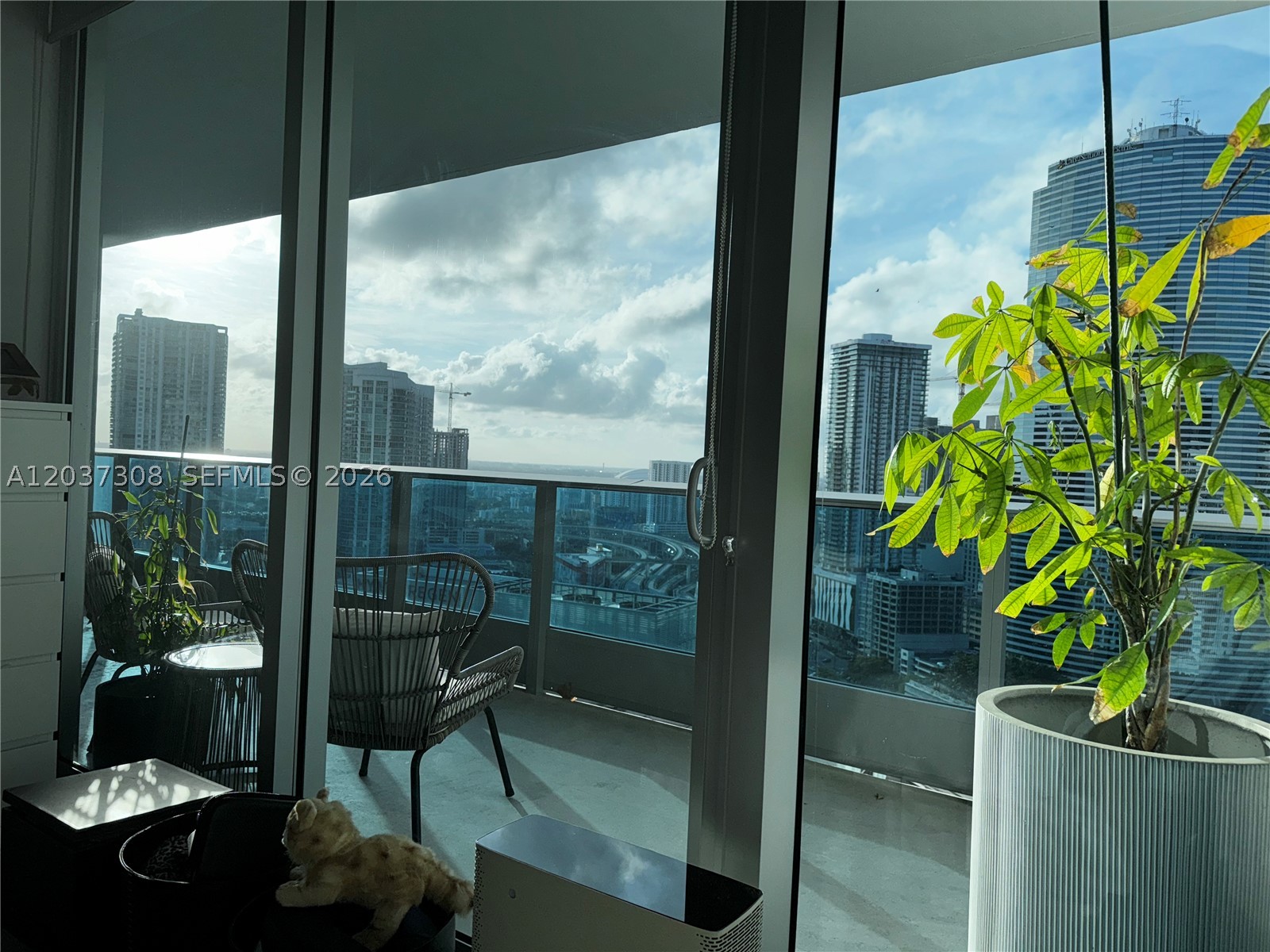 200 Biscayne Boulevar Way #3110, Miami FL 33131