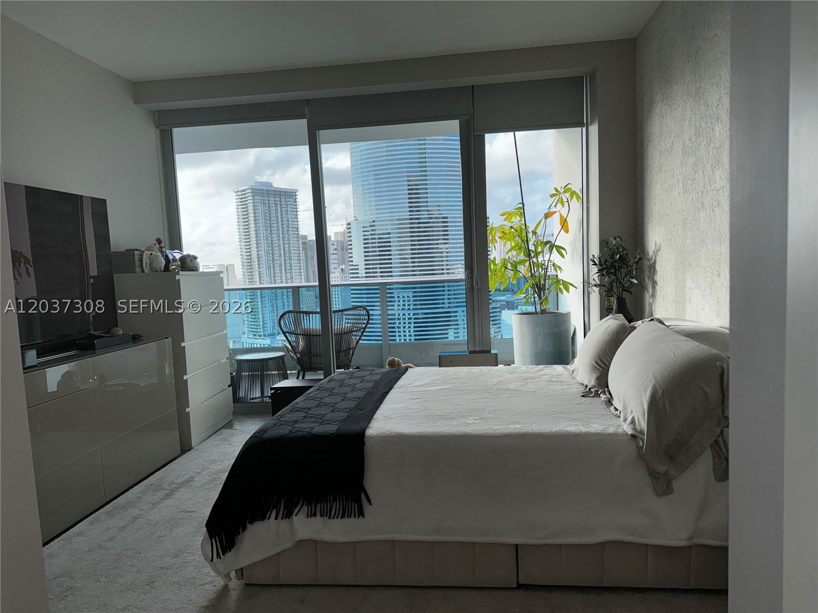 200 Biscayne Boulevar Way #3110, Miami FL 33131