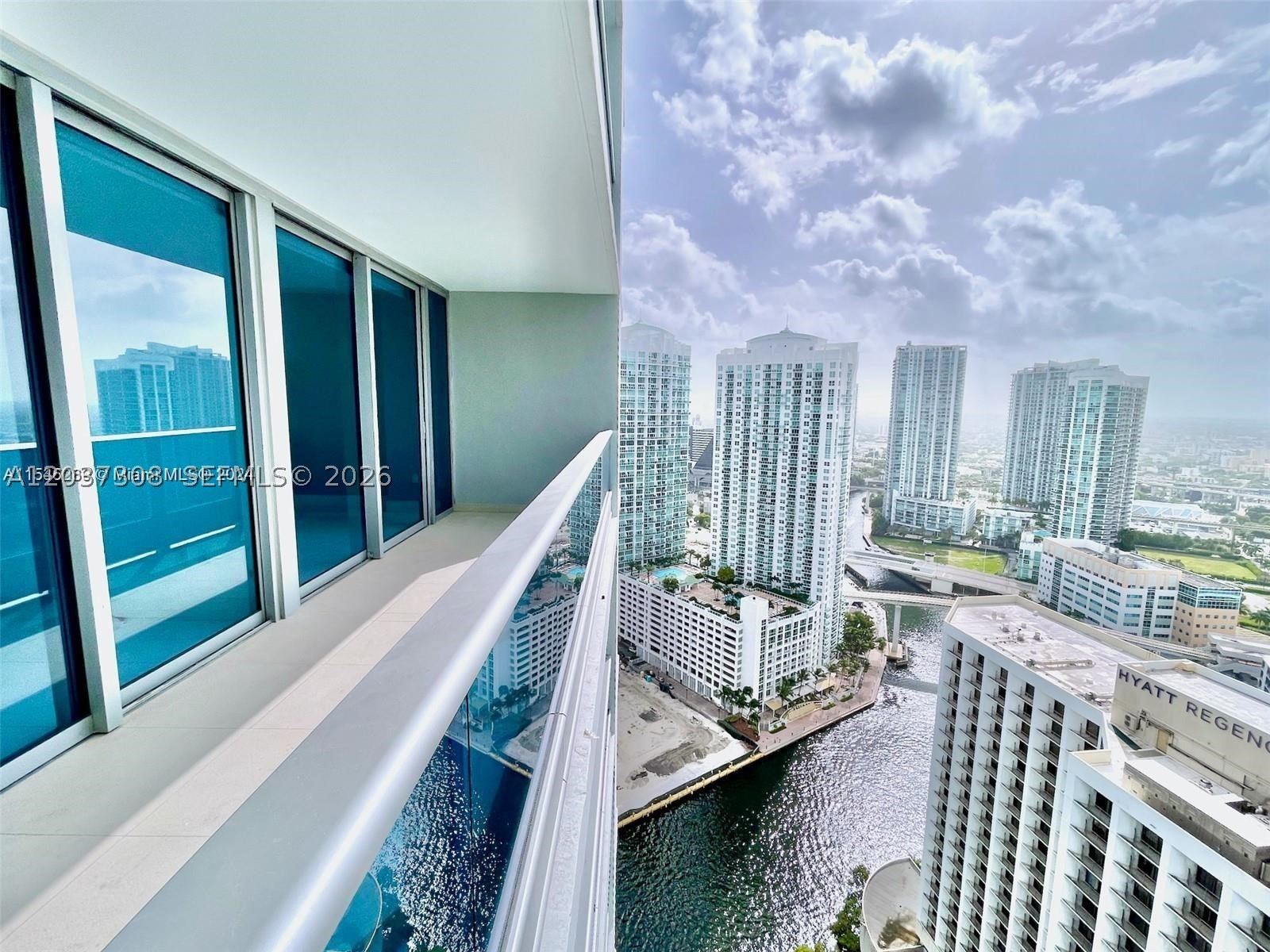 200 Biscayne Boulevar Way #3110, Miami FL 33131