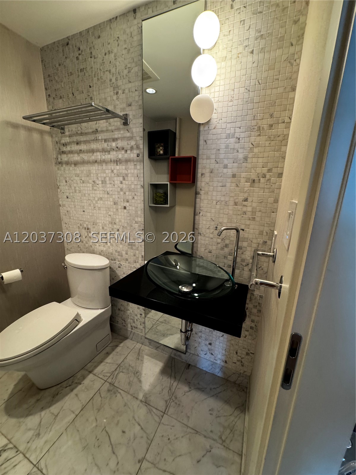 200 Biscayne Boulevar Way #3110, Miami FL 33131
