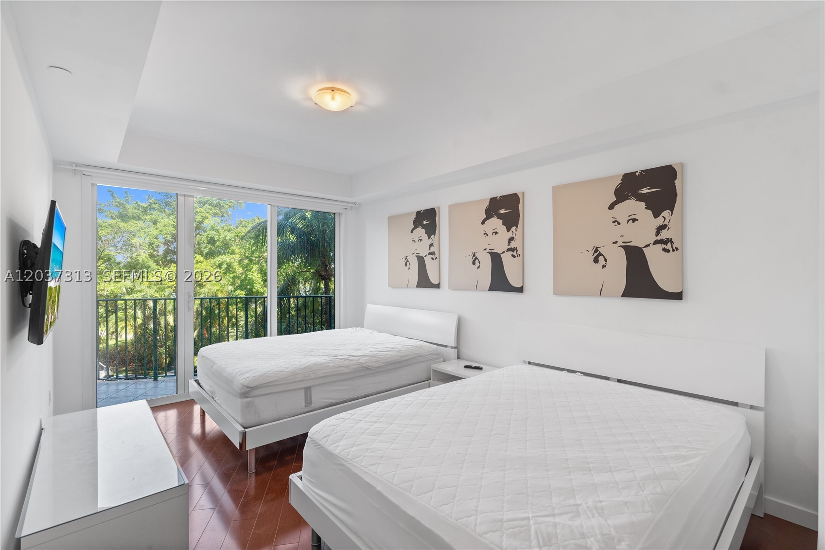 20000 E Country Club Dr #306, Aventura FL 33180