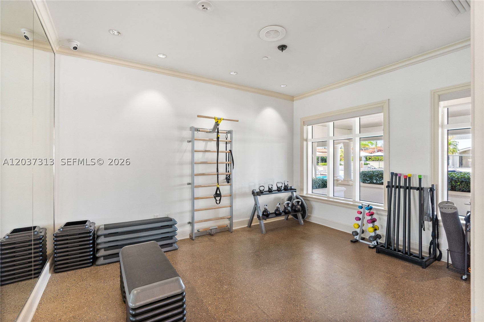 20000 E Country Club Dr #306, Aventura FL 33180