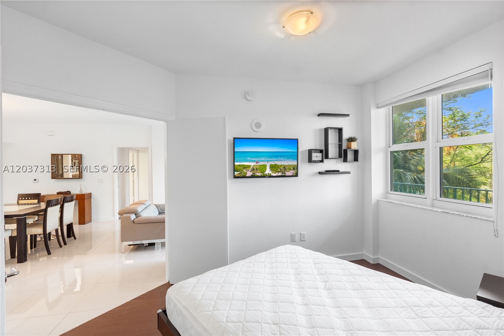 20000 E Country Club Dr #306, Aventura FL 33180