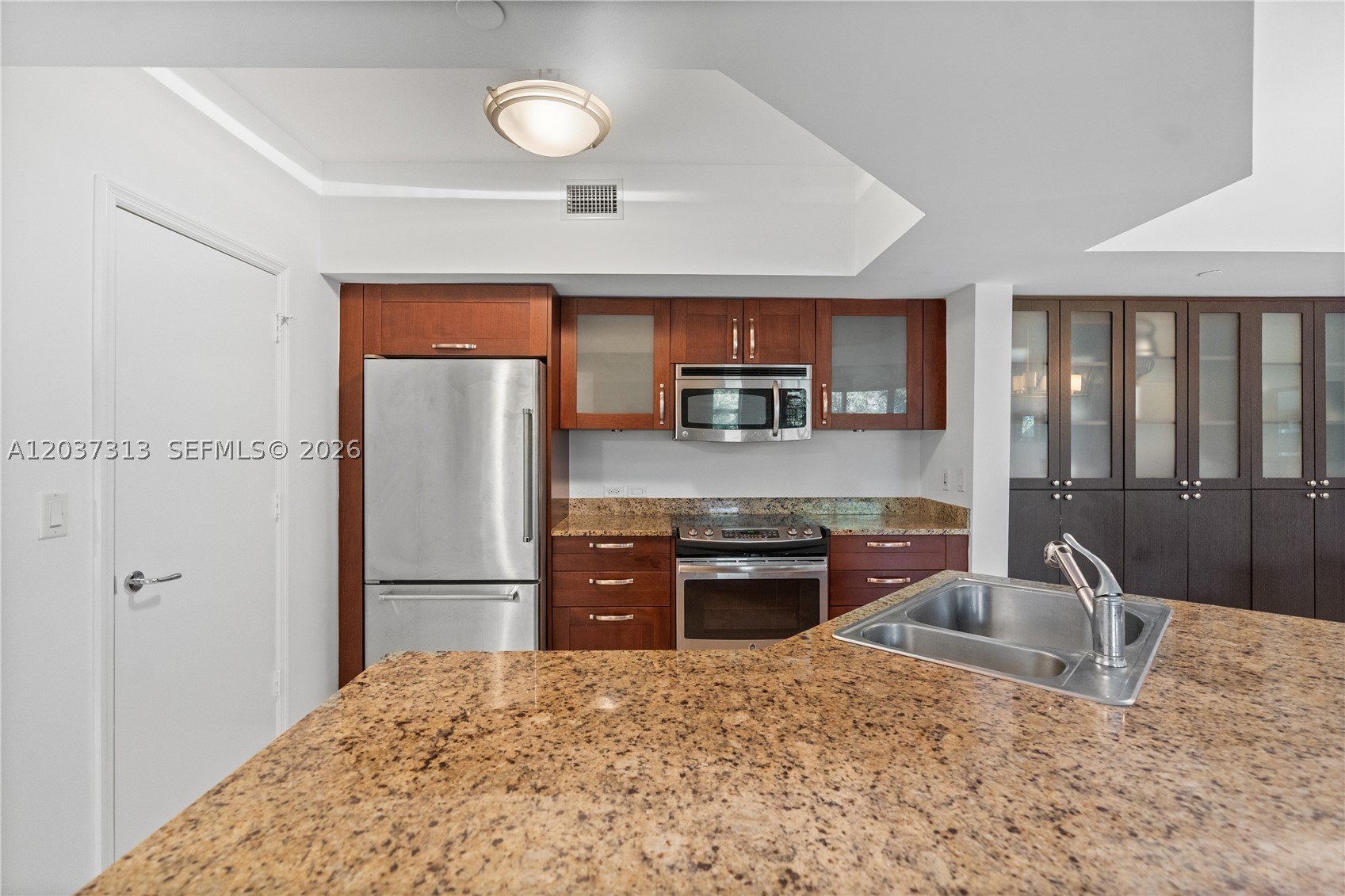 20000 E Country Club Dr #306, Aventura FL 33180