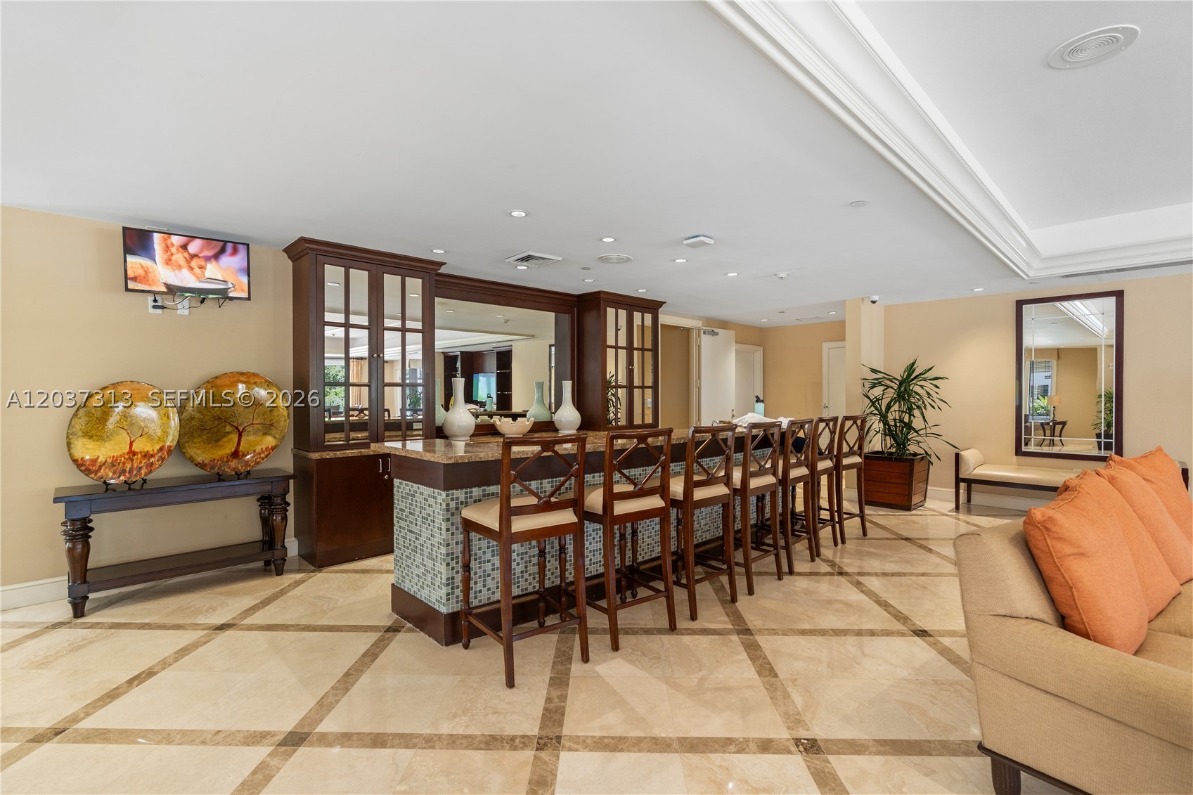 20000 E Country Club Dr #306, Aventura FL 33180