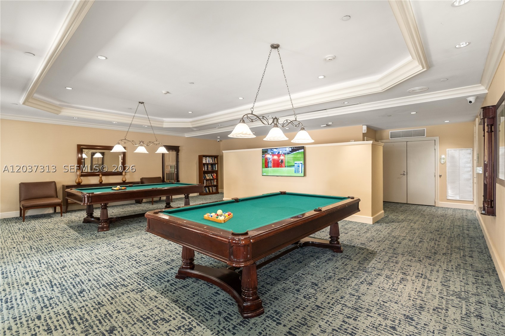 20000 E Country Club Dr #306, Aventura FL 33180