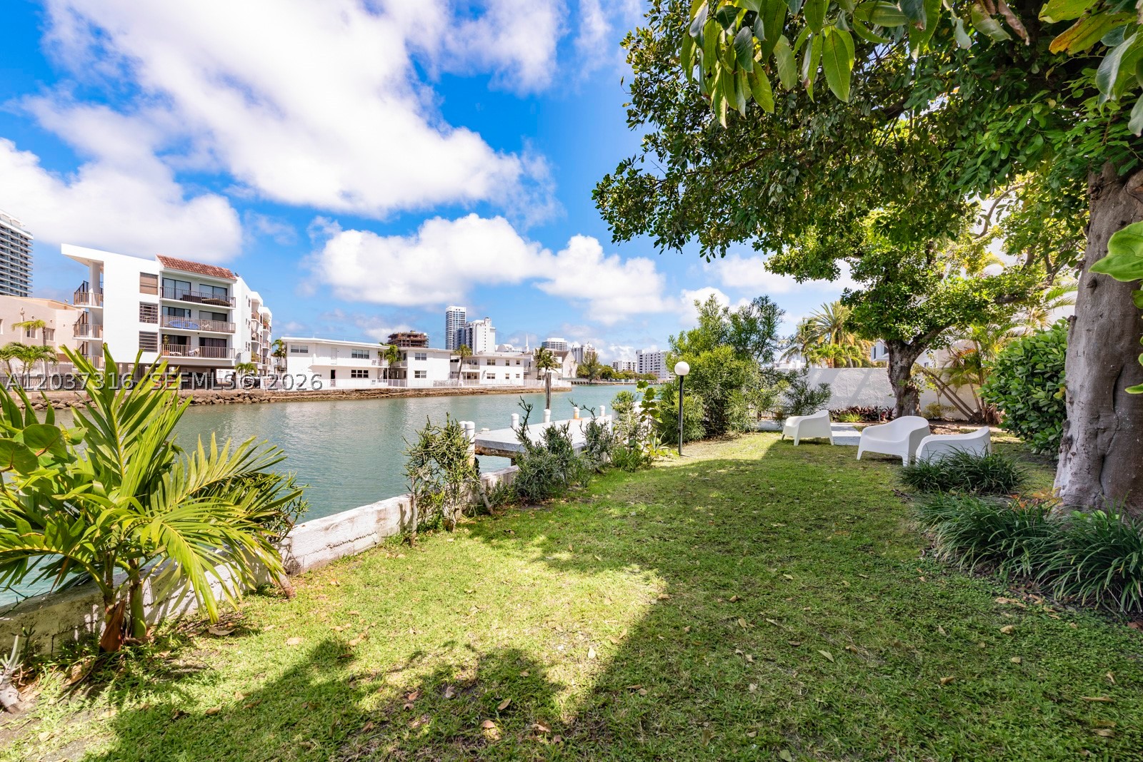 6941 Bay Dr #B3, Miami Beach FL 33141