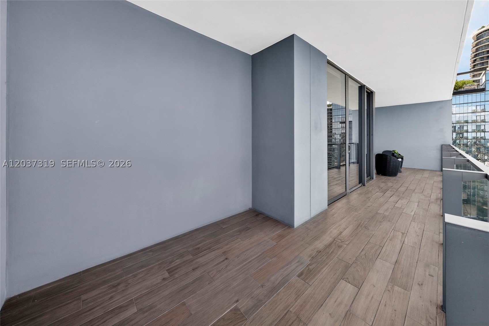 68 SE 6th St #3506, Miami FL 33131