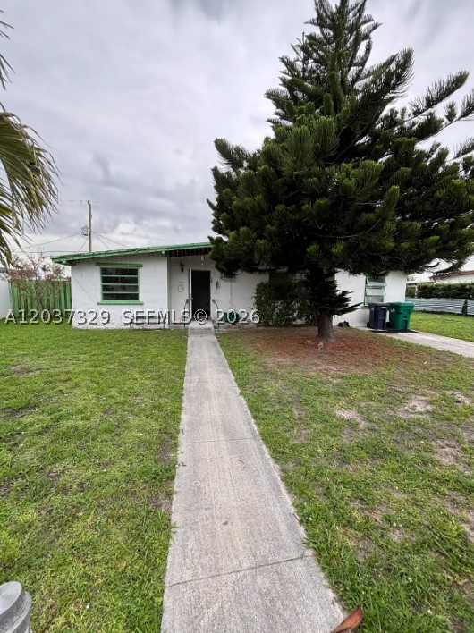 11410 SW 44th St, Miami FL 33165