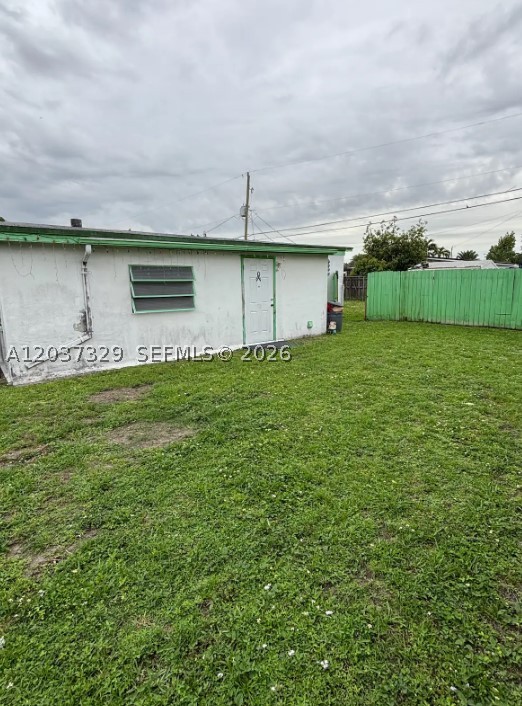 11410 SW 44th St, Miami FL 33165