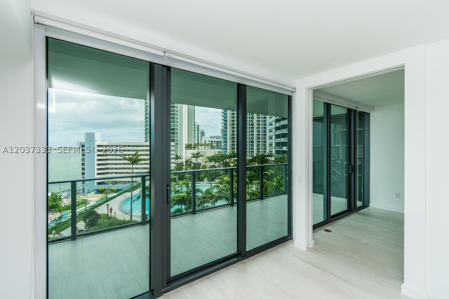 650 NE 32nd St #805, Miami FL 33137