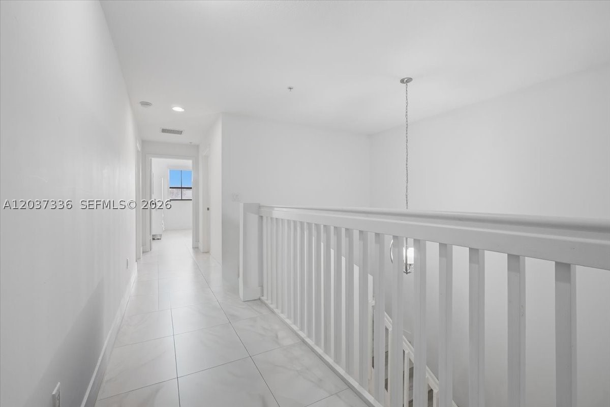 8390 SW 72 #106, Miami FL 33143