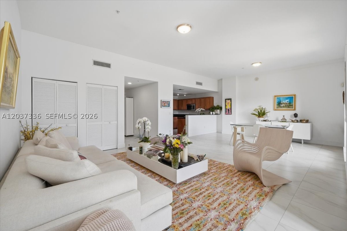 8390 SW 72 #106, Miami FL 33143