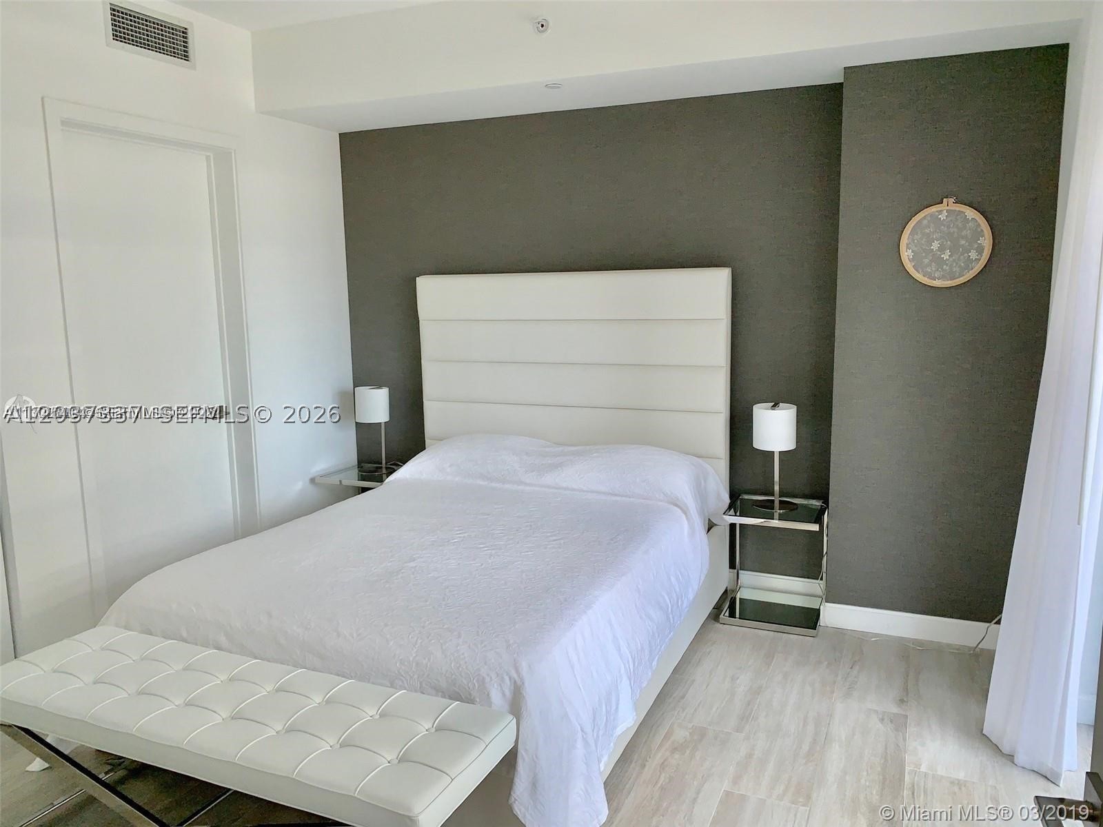 55 SW 9th St #2003, Miami FL 33130