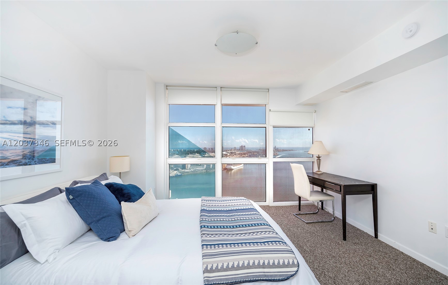 50 Biscayne Blvd #4104, Miami FL 33132