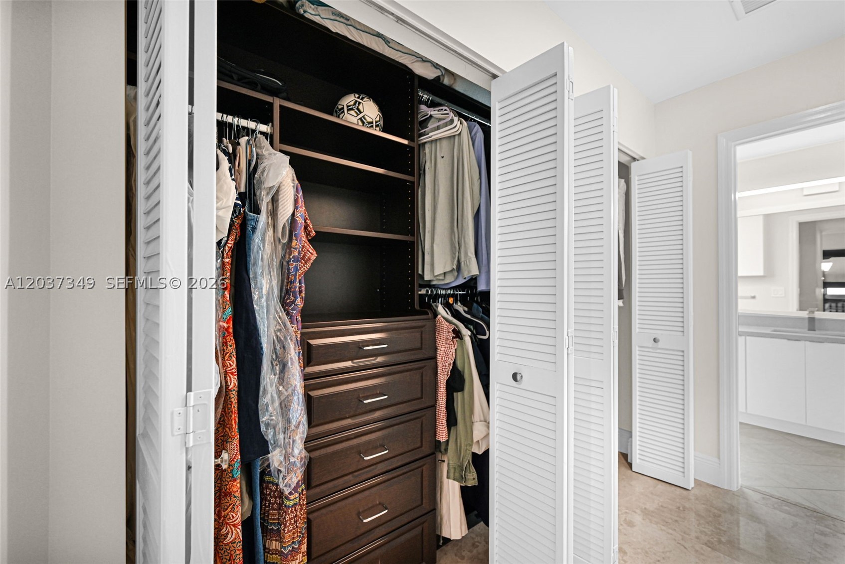 8390 SW 72nd Ave #905, Miami FL 33143