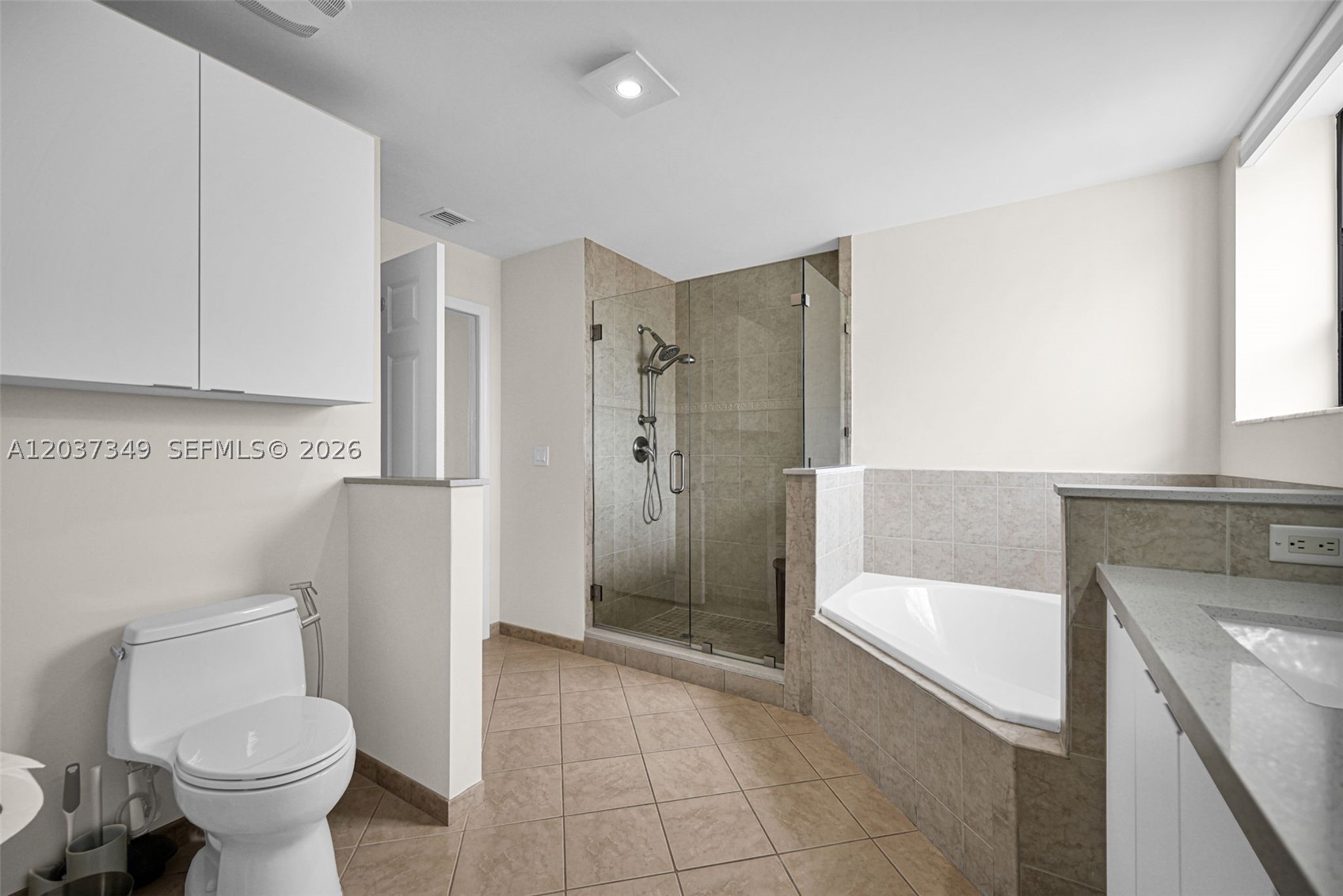 8390 SW 72nd Ave #905, Miami FL 33143