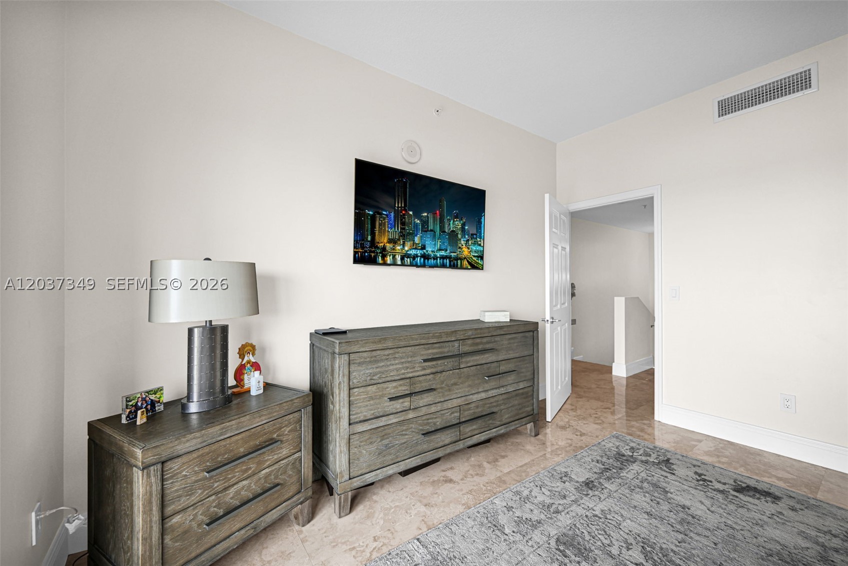 8390 SW 72nd Ave #905, Miami FL 33143