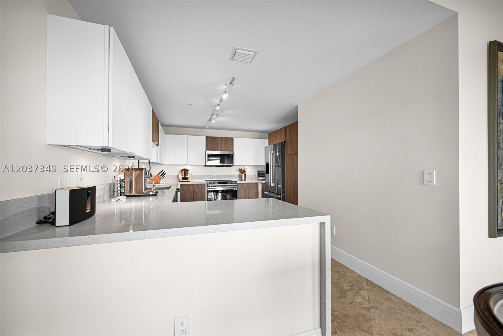 8390 SW 72nd Ave #905, Miami FL 33143