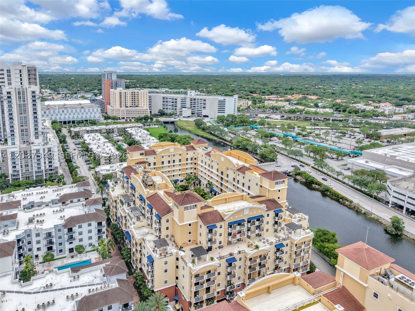 8390 SW 72nd Ave #905, Miami FL 33143