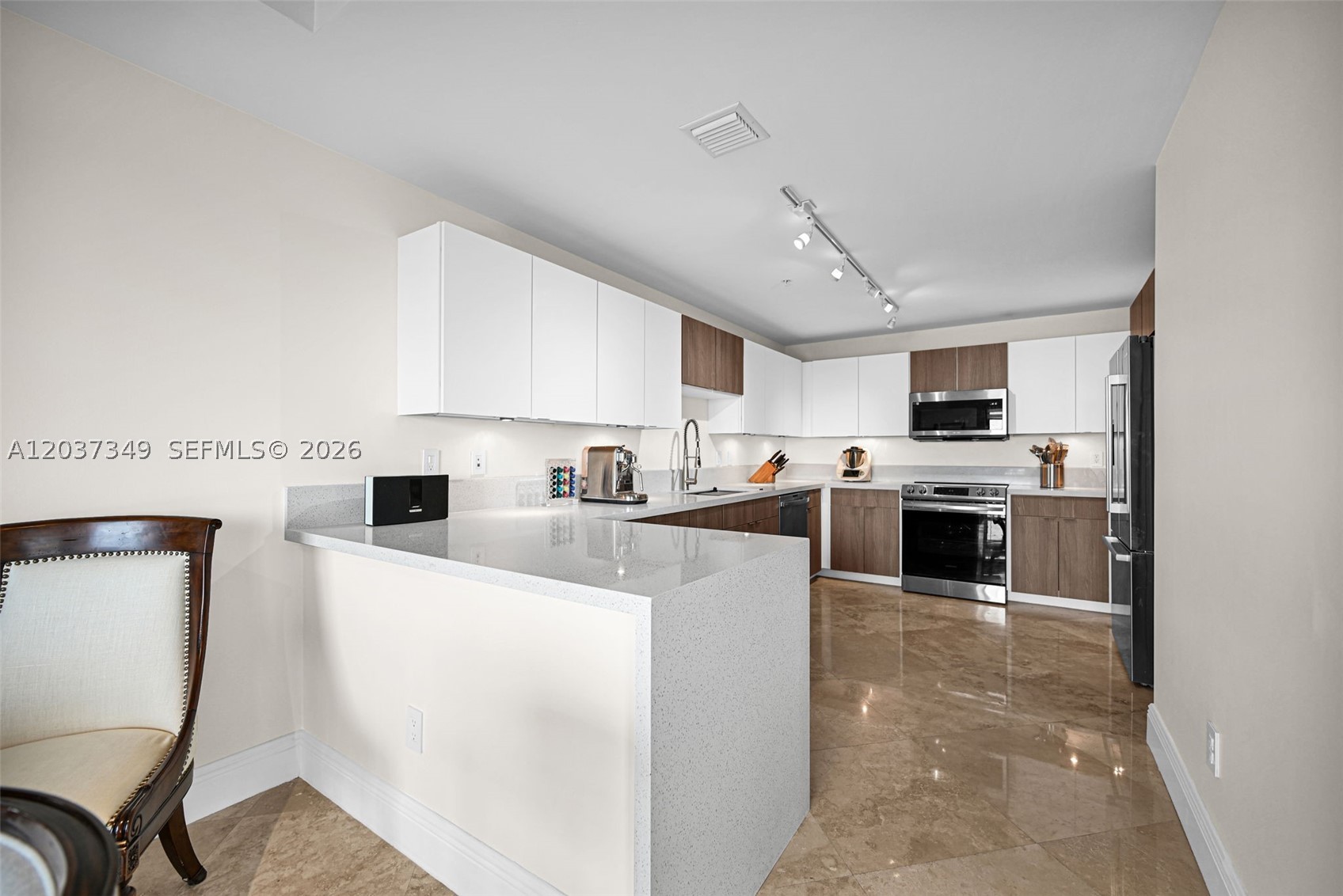 8390 SW 72nd Ave #905, Miami FL 33143