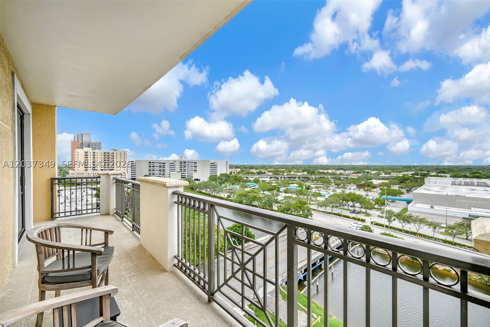 8390 SW 72nd Ave #905, Miami FL 33143