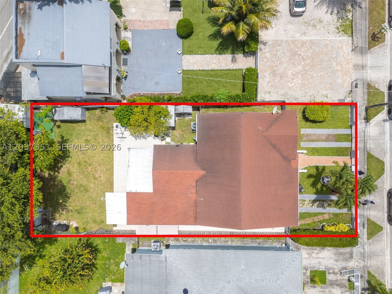 2355 SW 1st St, Miami FL 33135