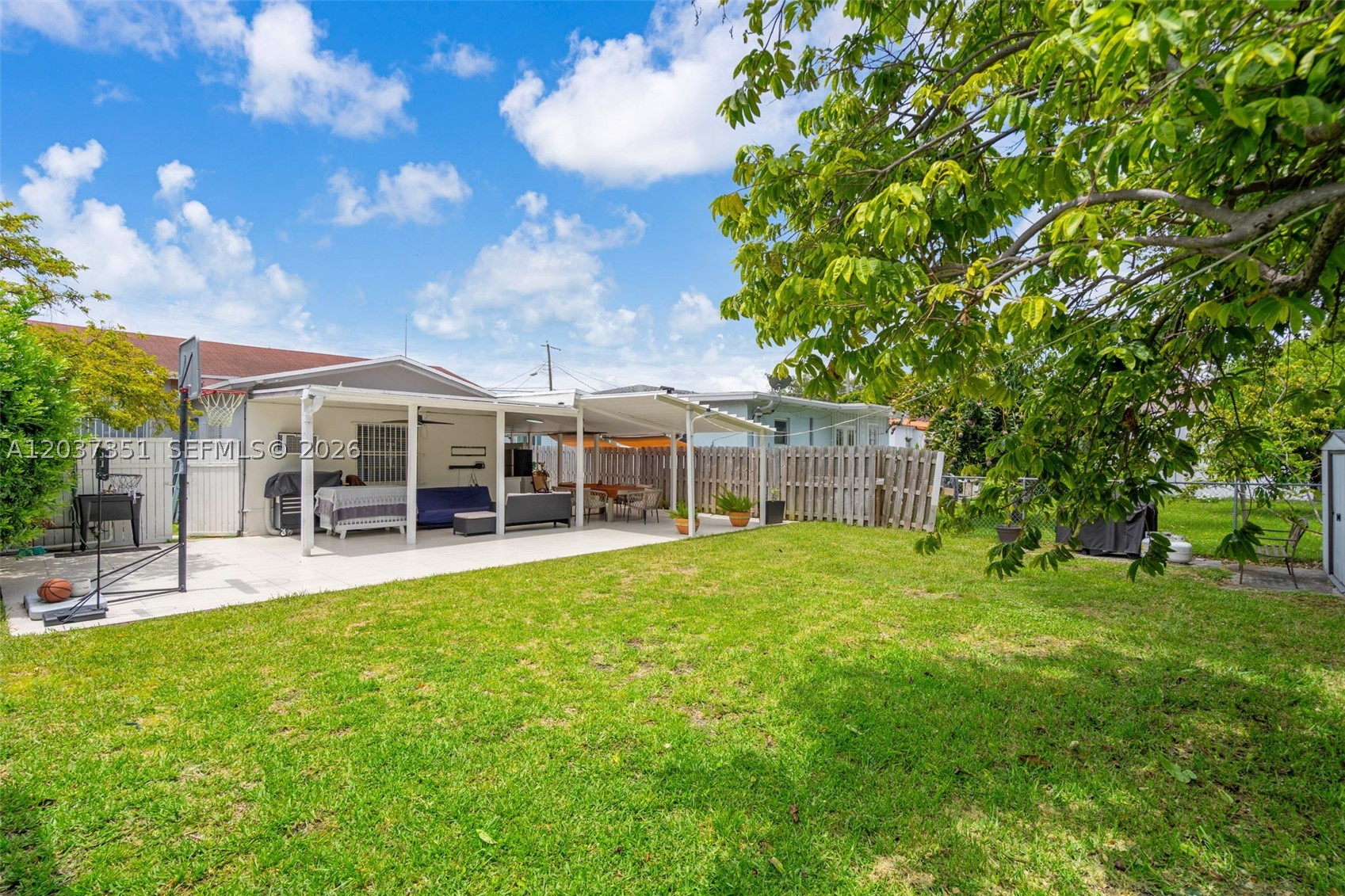 2355 SW 1st St, Miami FL 33135