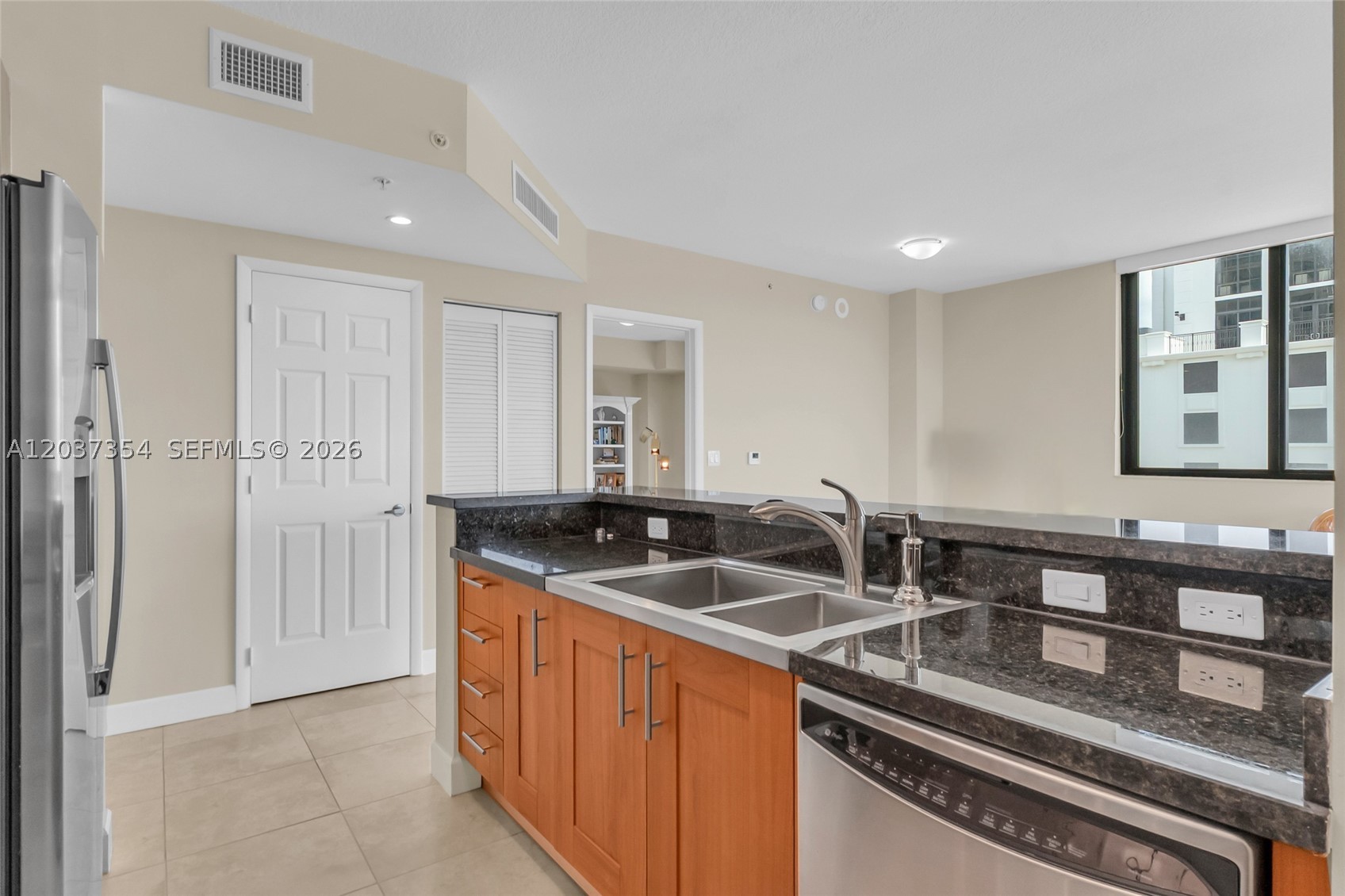 1300 Ponce De Leon Blvd #503, Coral Gables FL 33134