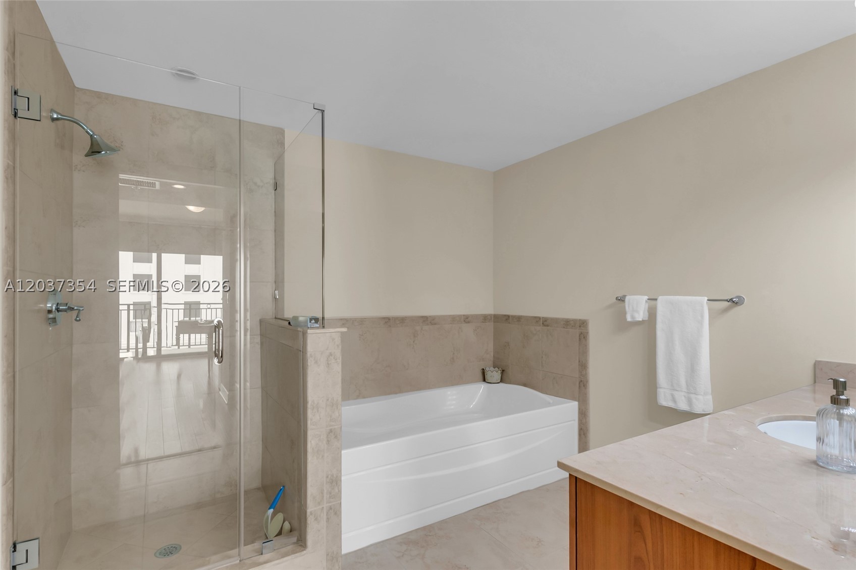 1300 Ponce De Leon Blvd #503, Coral Gables FL 33134