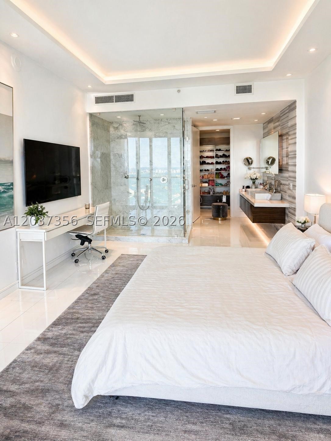 1100 Biscayne Blvd #4001, Miami FL 33132