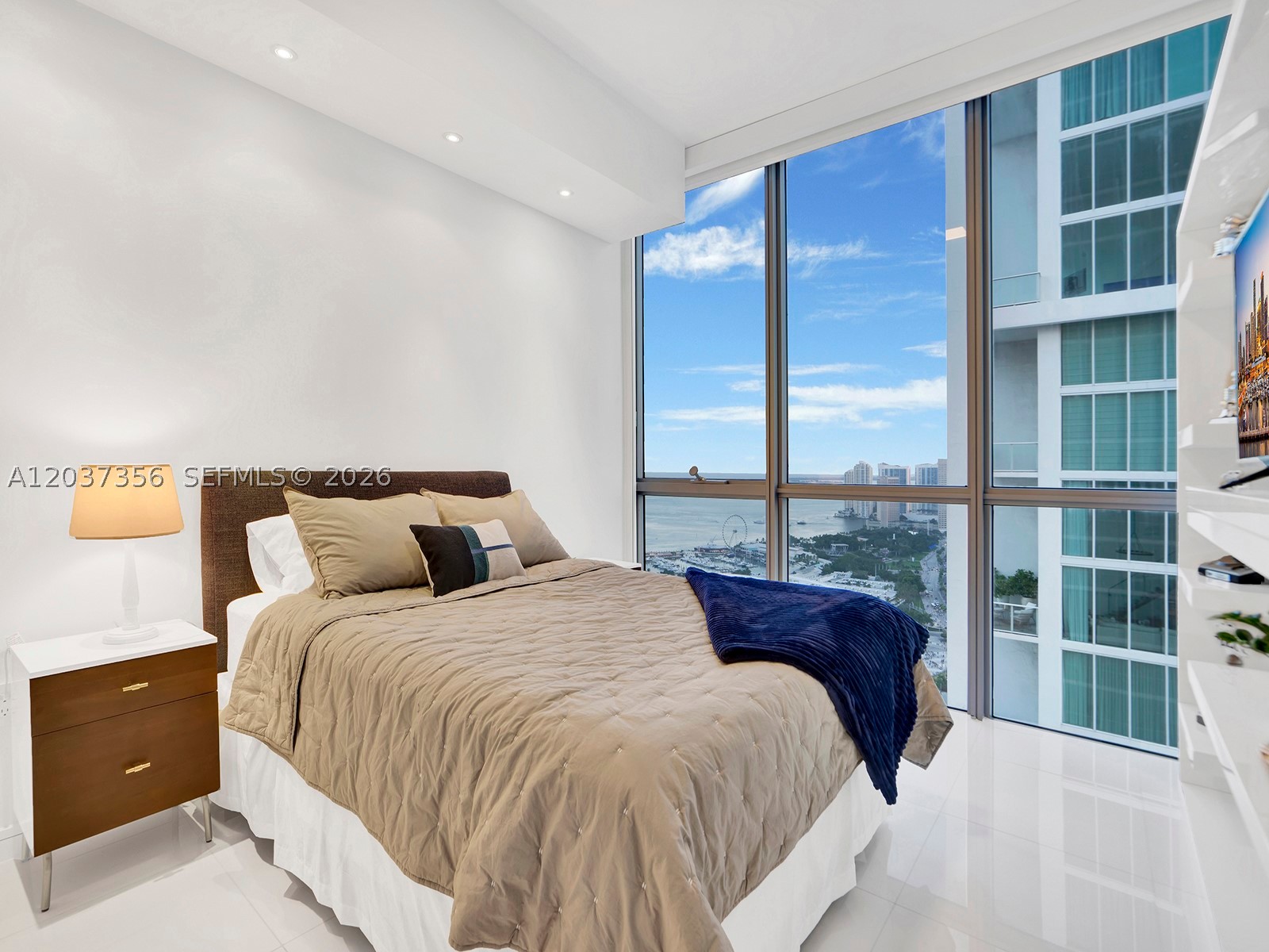 1100 Biscayne Blvd #4001, Miami FL 33132