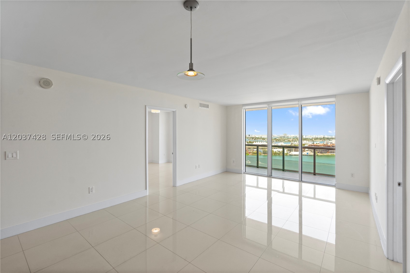 50 Biscayne Blvd #2604, Miami FL 33132
