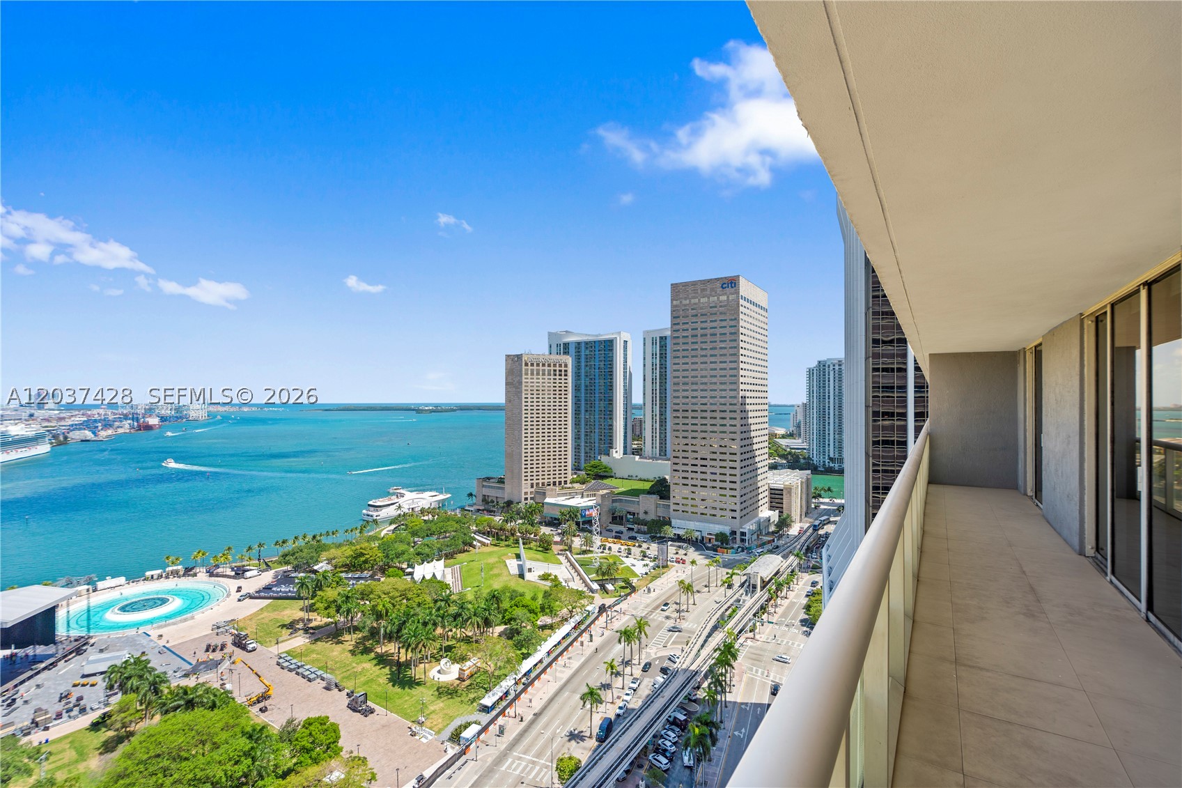 50 Biscayne Blvd #2604, Miami FL 33132