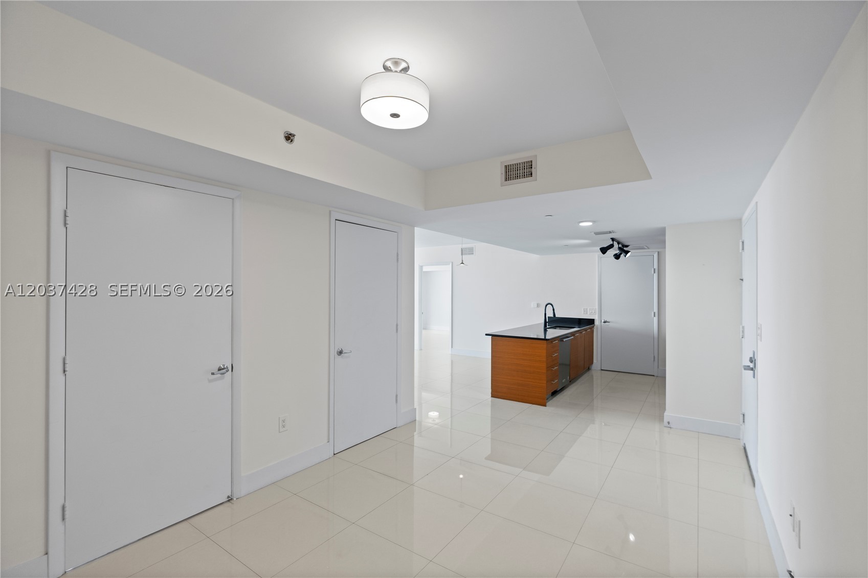 50 Biscayne Blvd #2604, Miami FL 33132