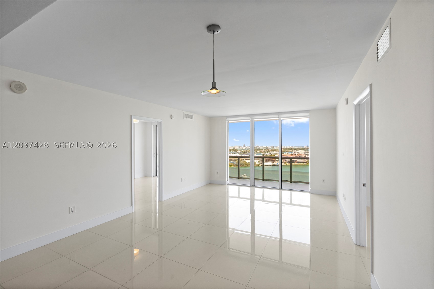 50 Biscayne Blvd #2604, Miami FL 33132