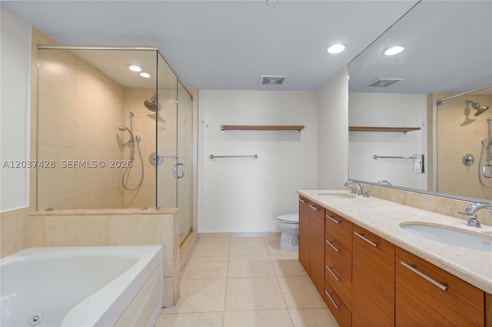 50 Biscayne Blvd #2604, Miami FL 33132