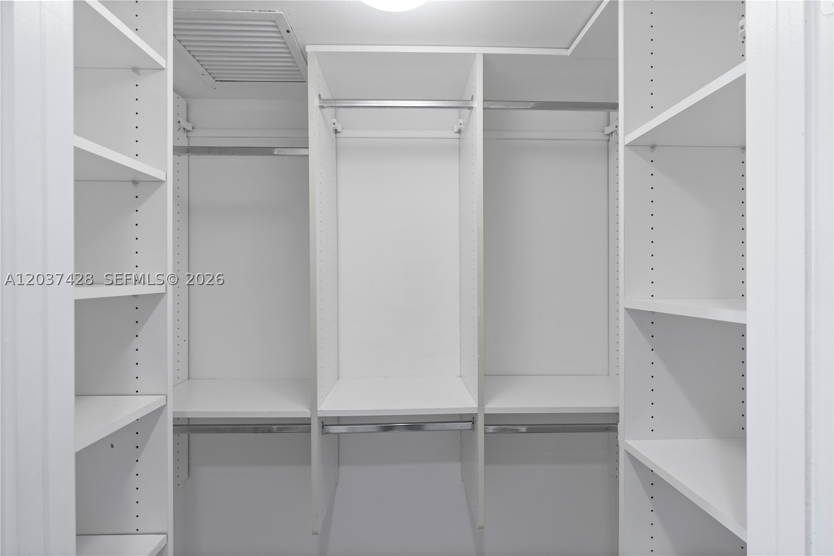 50 Biscayne Blvd #2604, Miami FL 33132