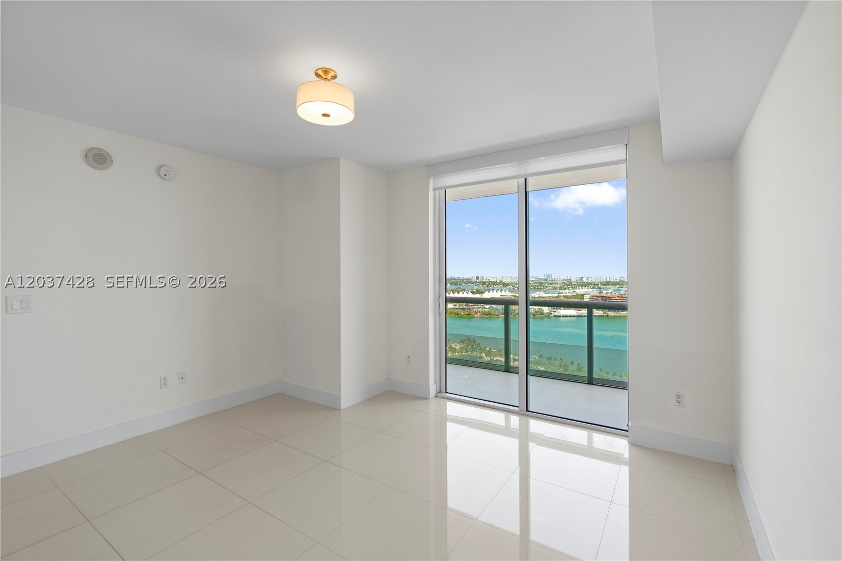 50 Biscayne Blvd #2604, Miami FL 33132