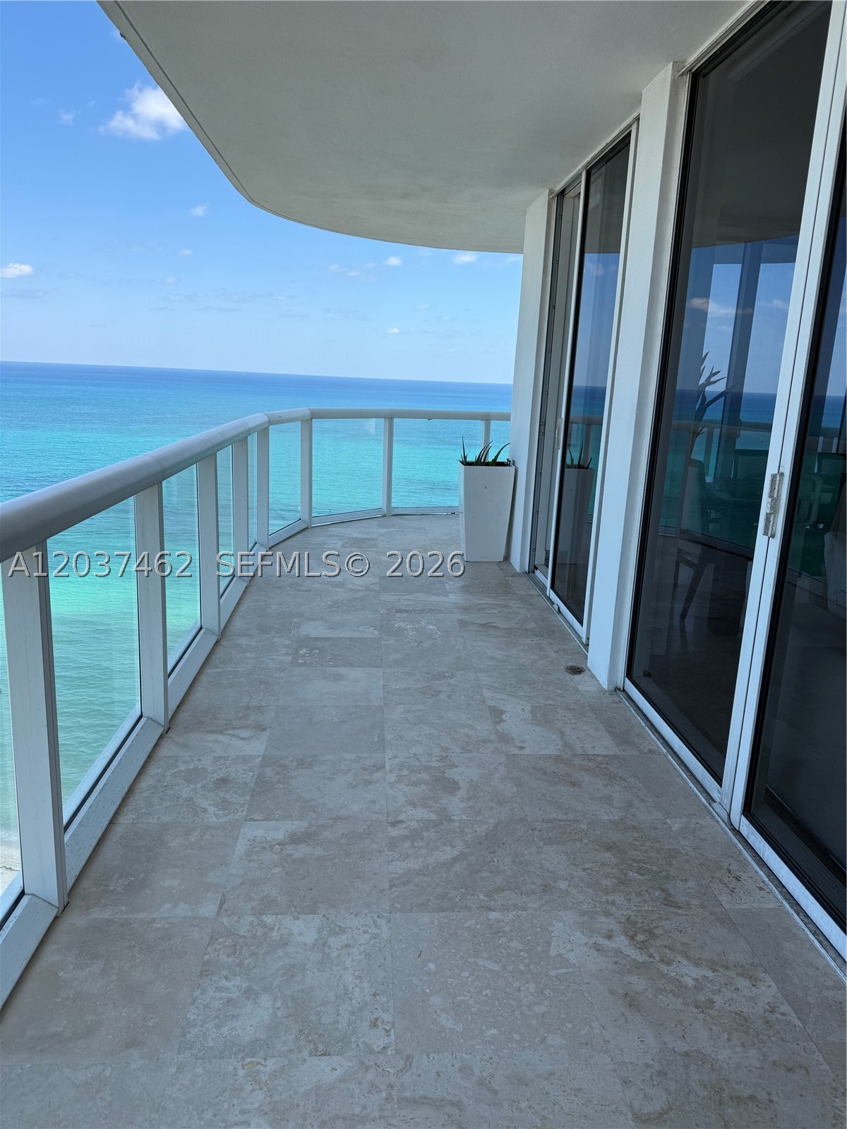 6365 Collins Ave #2201, Miami Beach FL 33141