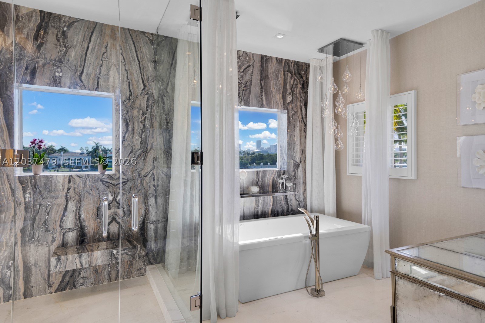176 S Hibiscus Drive, Miami Beach FL 33139