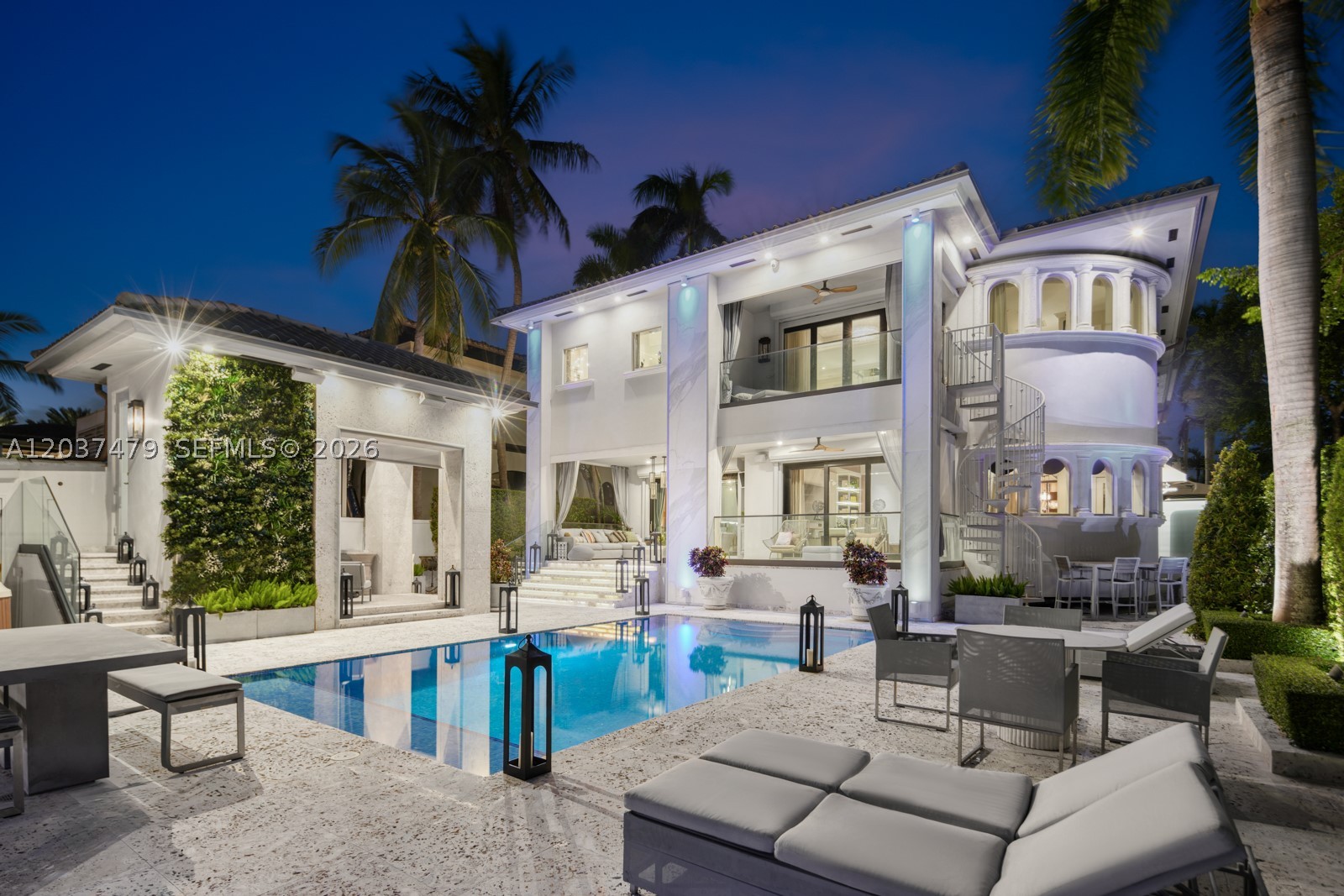 176 S Hibiscus Drive, Miami Beach FL 33139
