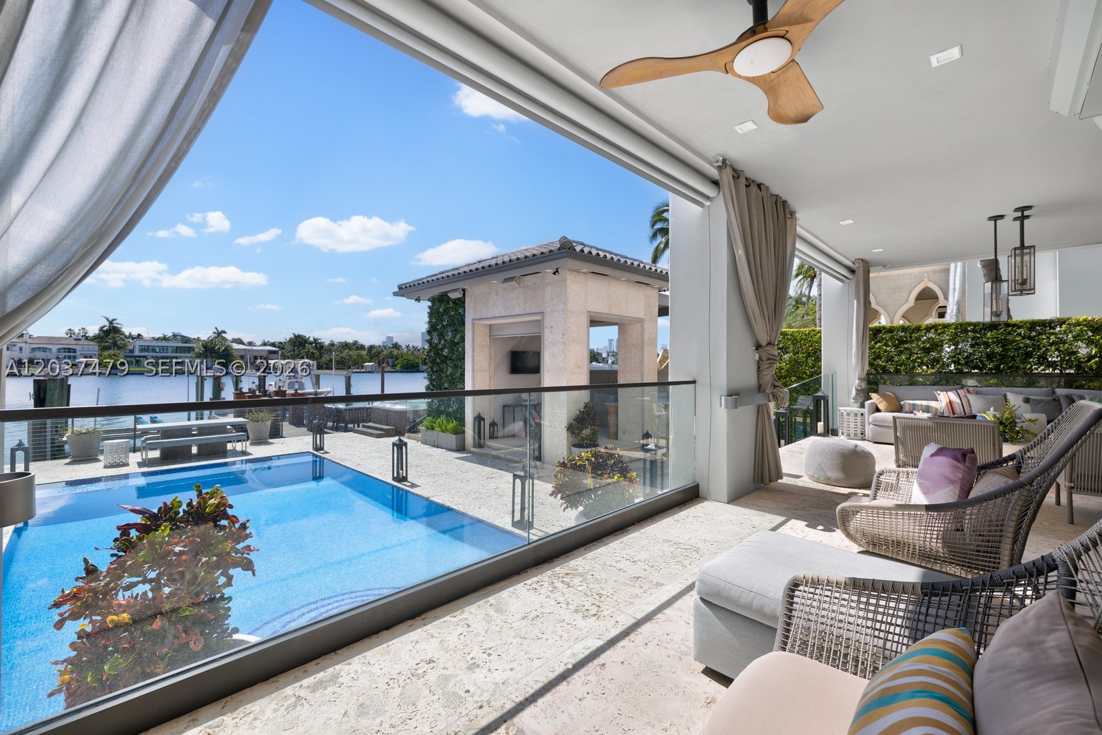 176 S Hibiscus Drive, Miami Beach FL 33139