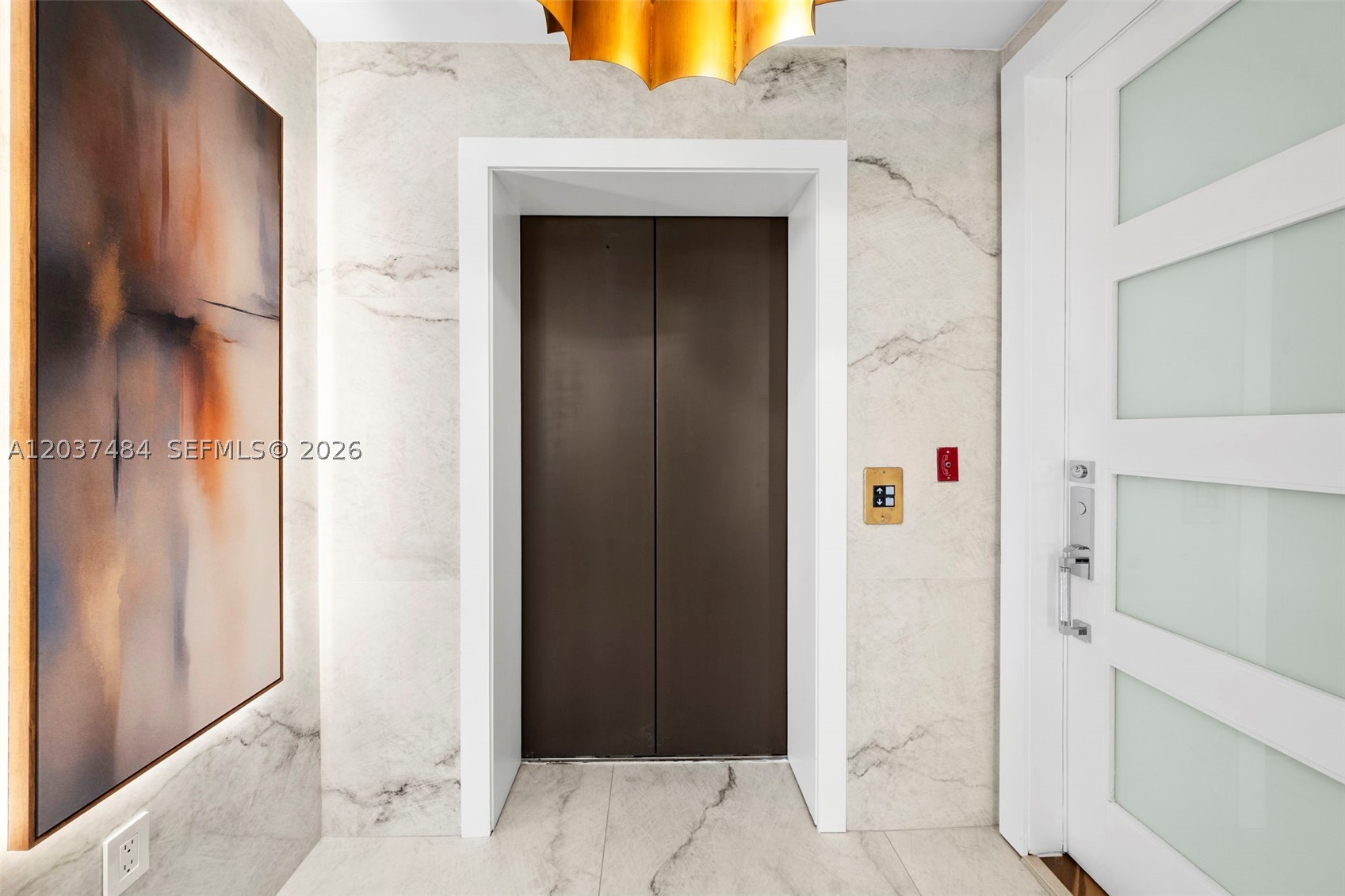 60 Edgewater Dr #11F, Coral Gables FL 33133