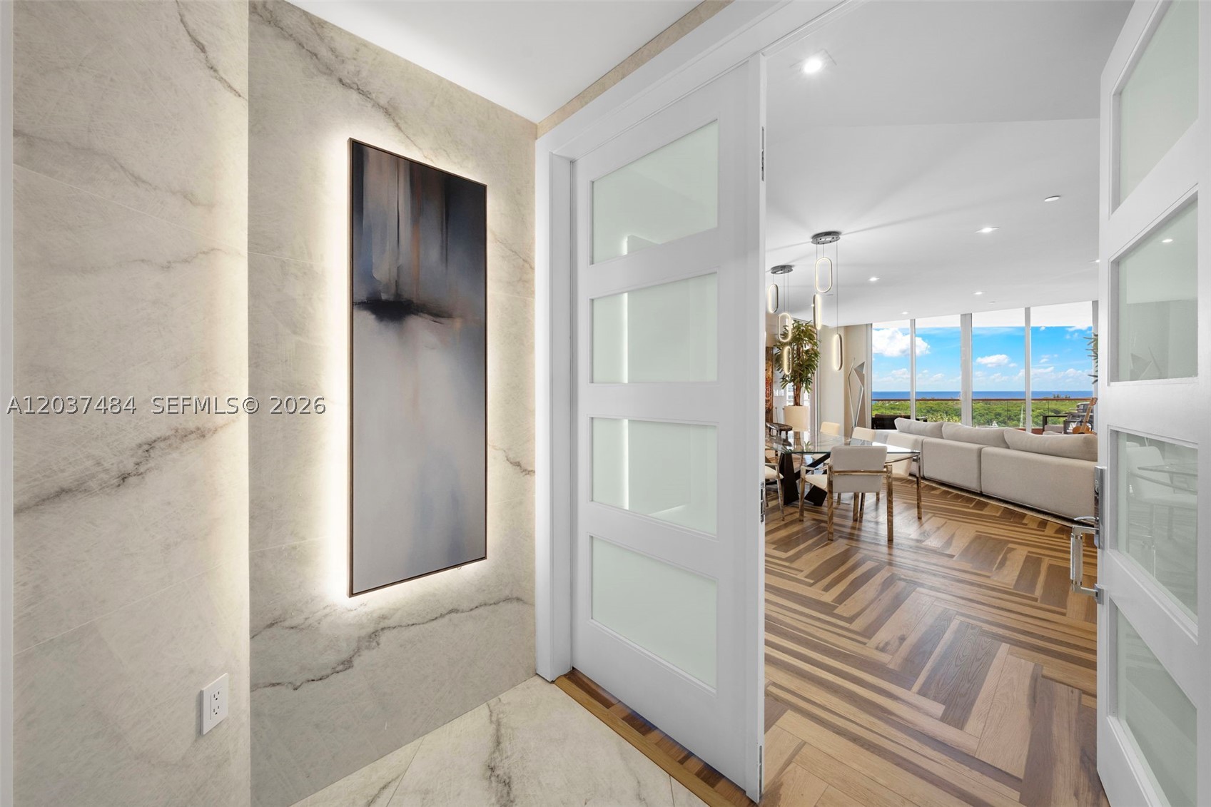 60 Edgewater Dr #11F, Coral Gables FL 33133