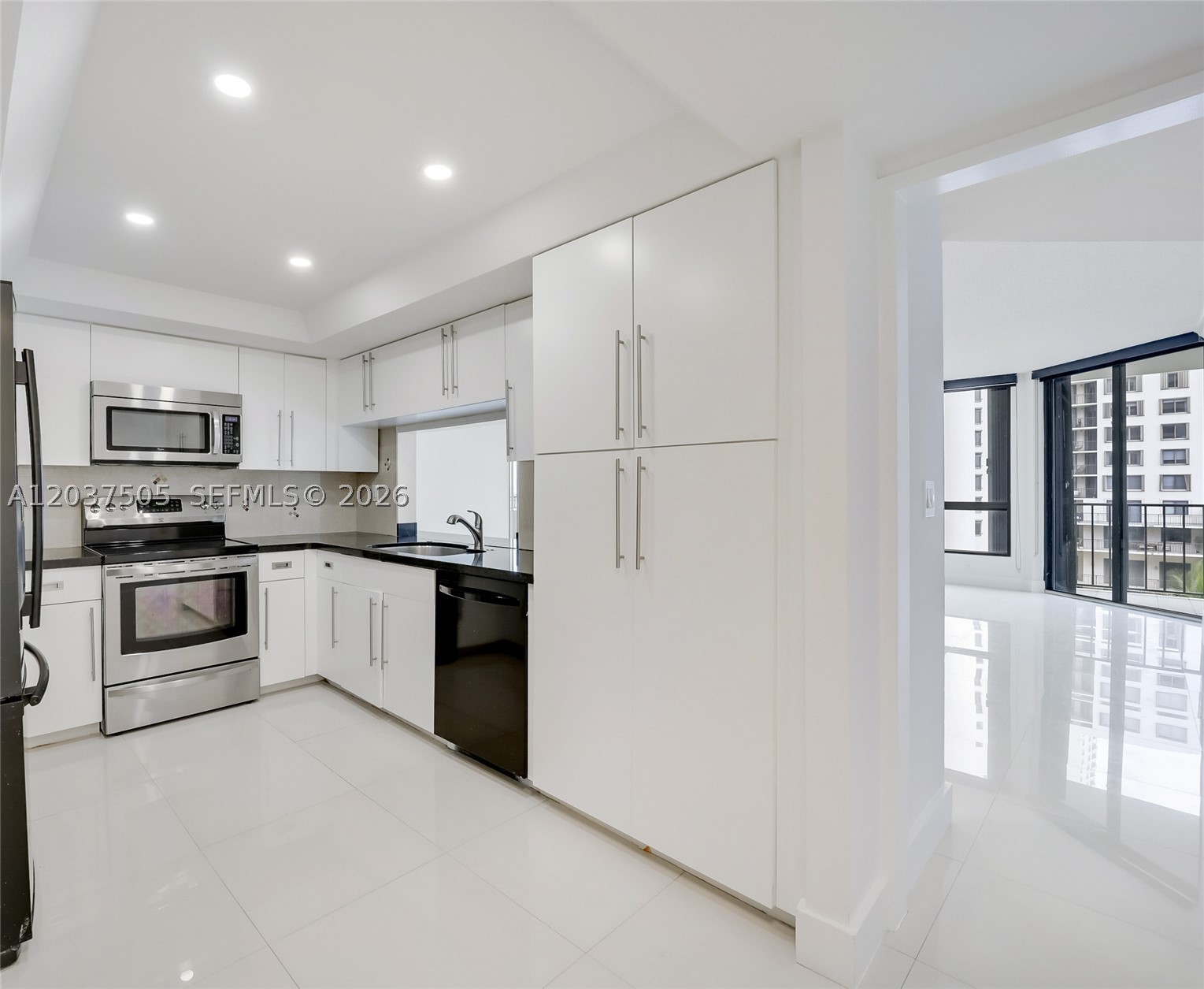 520 Brickell Key Dr #A802, Miami FL 33131