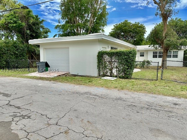 3801 Ponce De Leon Blvd #3801, Coral Gables FL 33134
